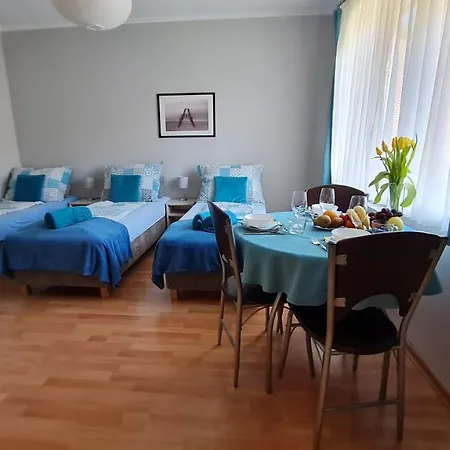 Bela - Apartamenty, Z Aneksami, Parking * 科沃布热格